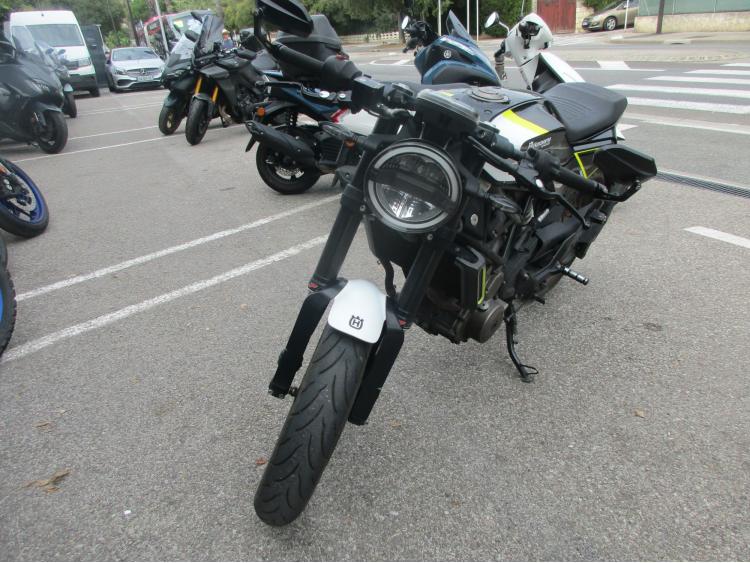 HUSQVARNA 401 VITPILEN