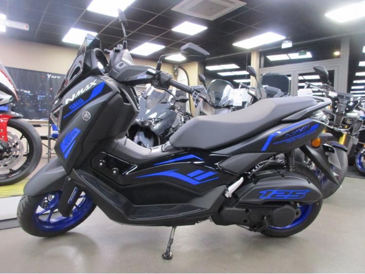 YAMAHA NMAX 125